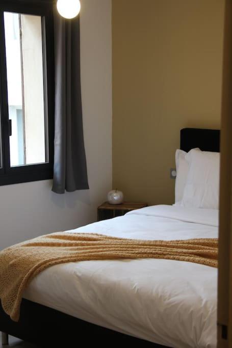 Apartmán Chez Franck Et Gisele LʼIsle-sur-la-Sorgue Exteriér fotografie